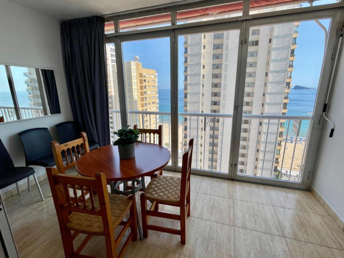 Apartamento Turistico Playmon Bacana Planta 13 베니돔 외부 사진
